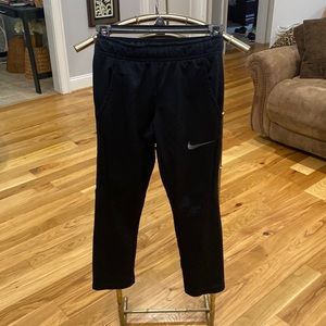 Nike pants with fleece lining